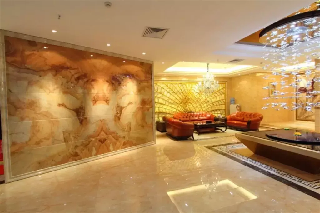 Chi tiết nội thất văn phòng dùng gỗ và đá tự nhiên