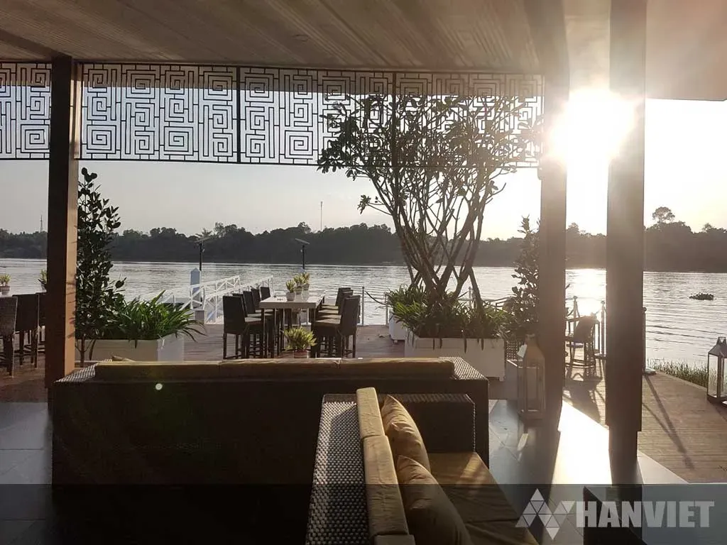 Thi công nội thất showroom Swanbay Đại Phước — ảnh 1