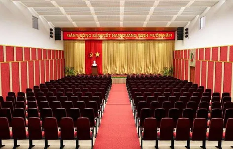 Bệnh viện Đa khoa Thủ Đức — Hội trường & hệ cửa — ảnh 5