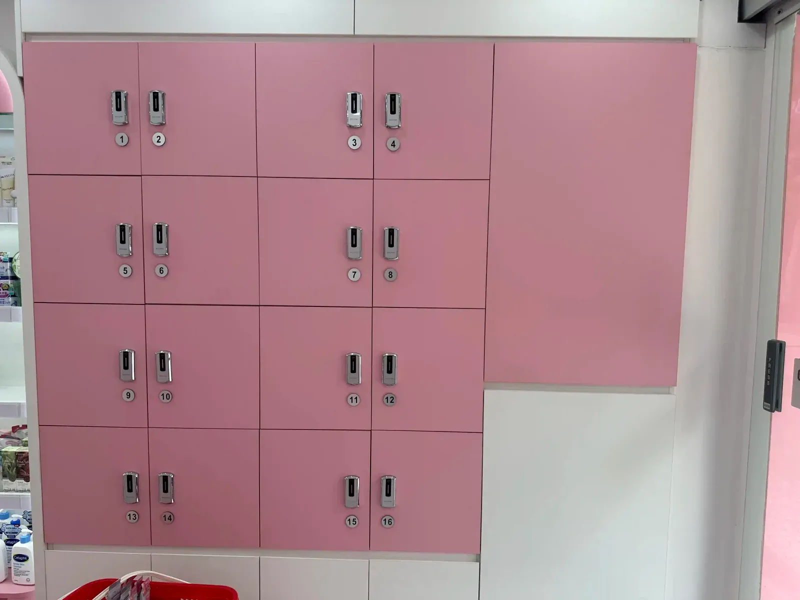 Thiết kế thi công cửa hàng mỹ phẩm BOSHOP — ảnh 8