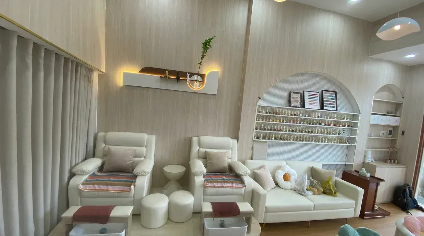 Thiết kế thi công cửa hàng Nàng Nail — ảnh 1