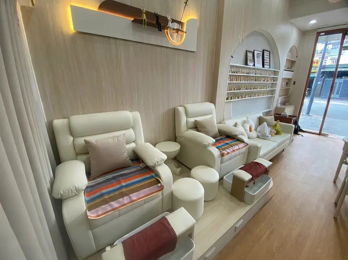 Thiết kế thi công cửa hàng Nàng Nail — ảnh 2