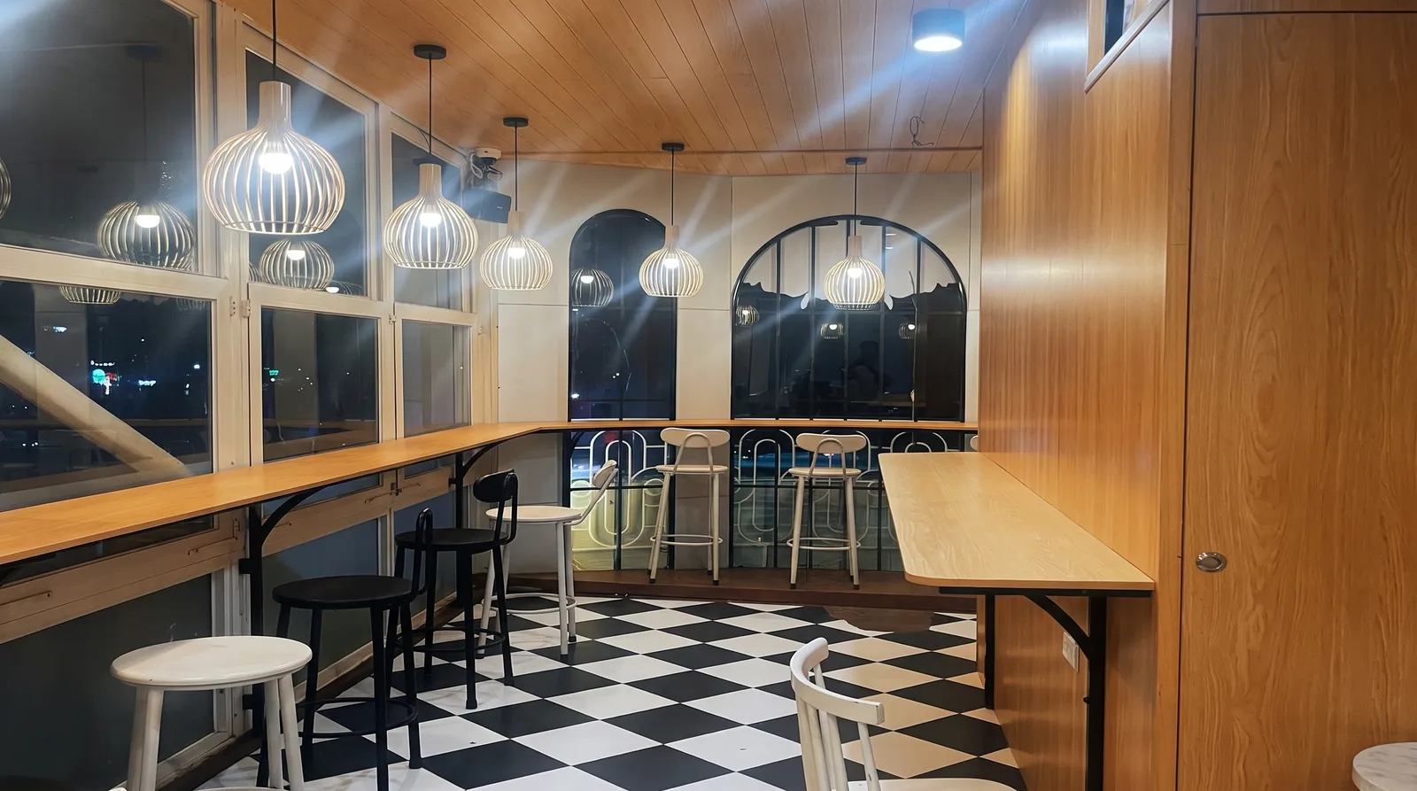 King Coffee Hồ Tây — ảnh 5