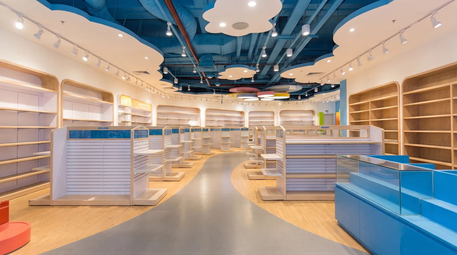 Thiết kế thi công cửa hàng TINISTORE — Aeon Mall