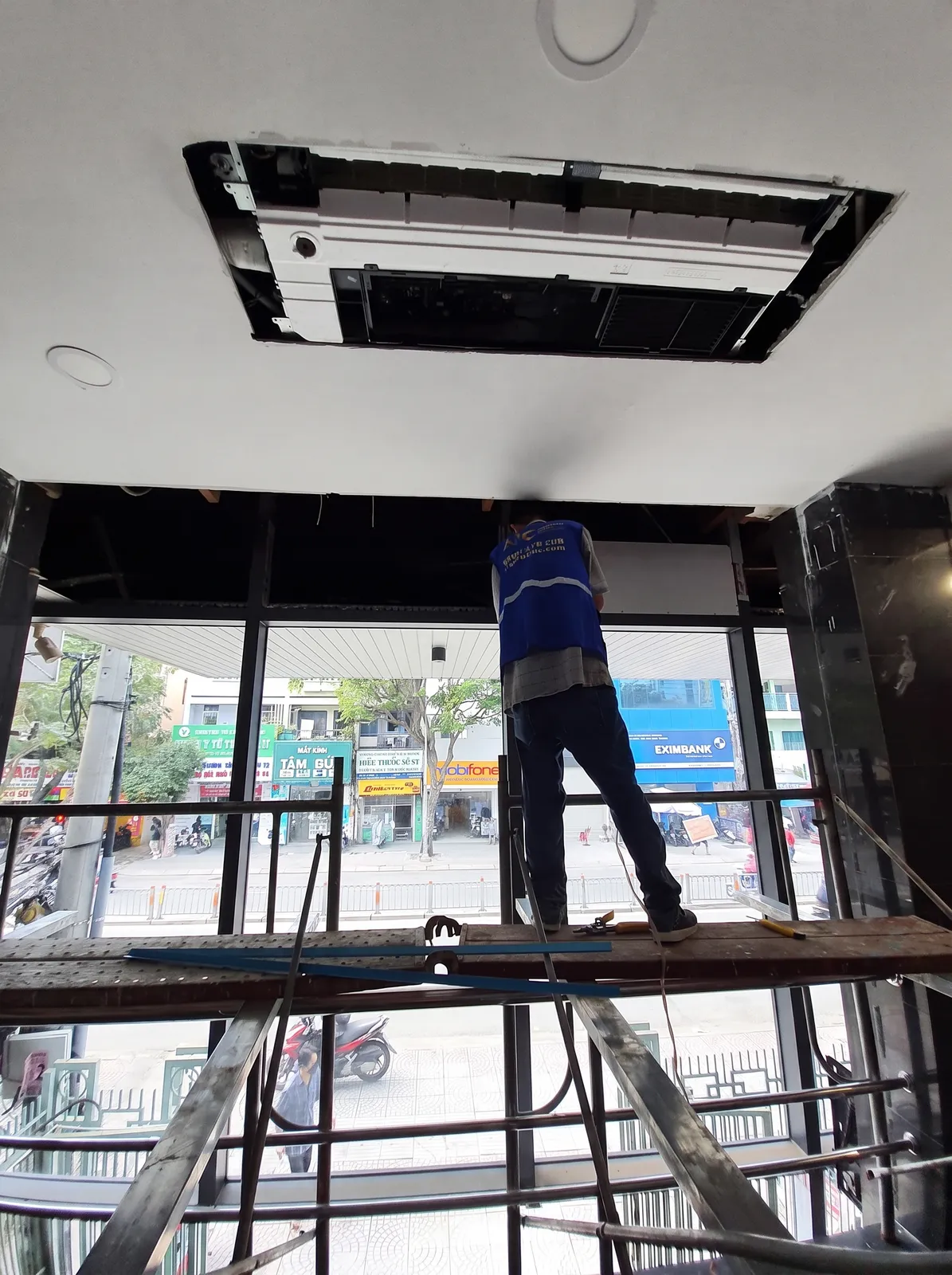 Thiết kế văn phòng trọn gói ALB - Quận Bình Thạnh — ảnh thi công 1