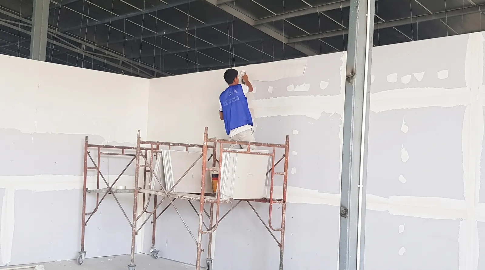 Thi công Kho kết hợp Văn phòng BCA Solutions — ảnh thi công 3